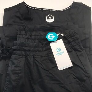 New Mens Black Scrubs